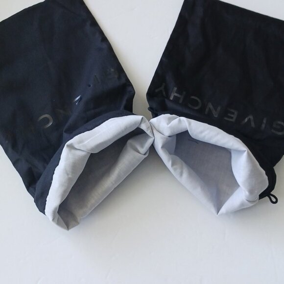 Givenchy Pair of Dust bags Drawstrings for shoes Black Original - Picture 13 of 13